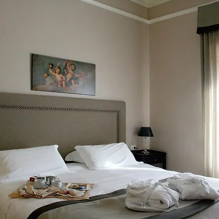 Ambasciatori Place Hotel 4*