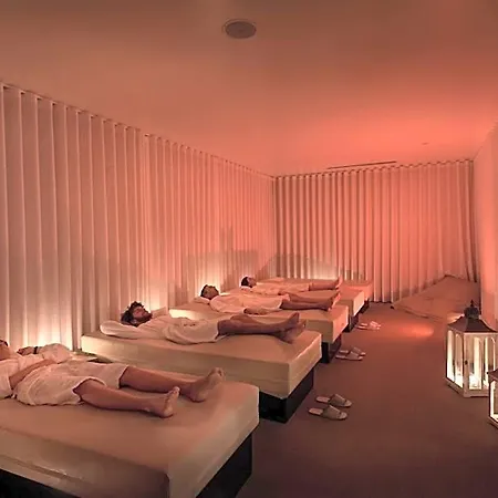 Hotel Ambasciatori Place 4*
