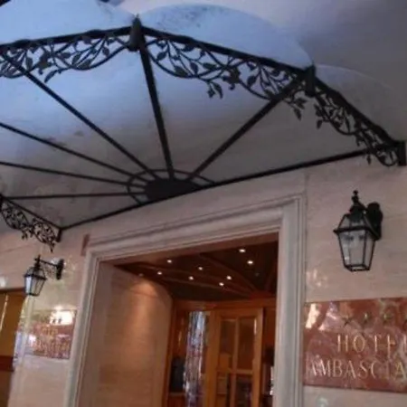 Ambasciatori Place Фиджи