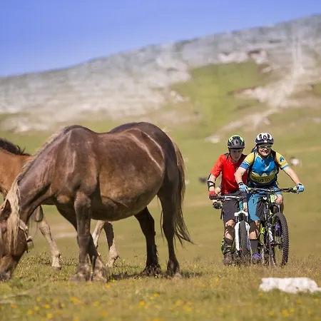 Ambasciatori Place Hotell 4*