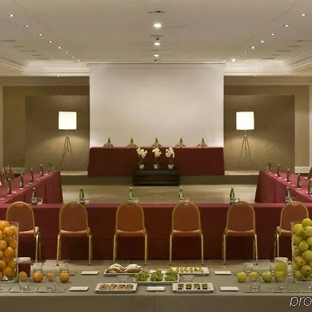 Hotel Ambasciatori Place 4*